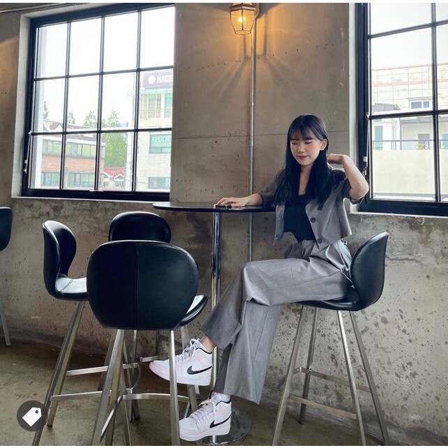 Giày Nike Jordan 1 Mid Barely Rose