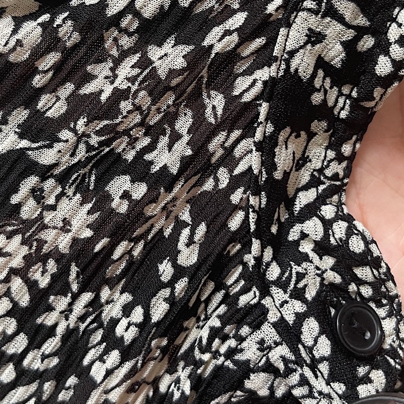 Váy Công Sở In Hoa Ôm Body Mango