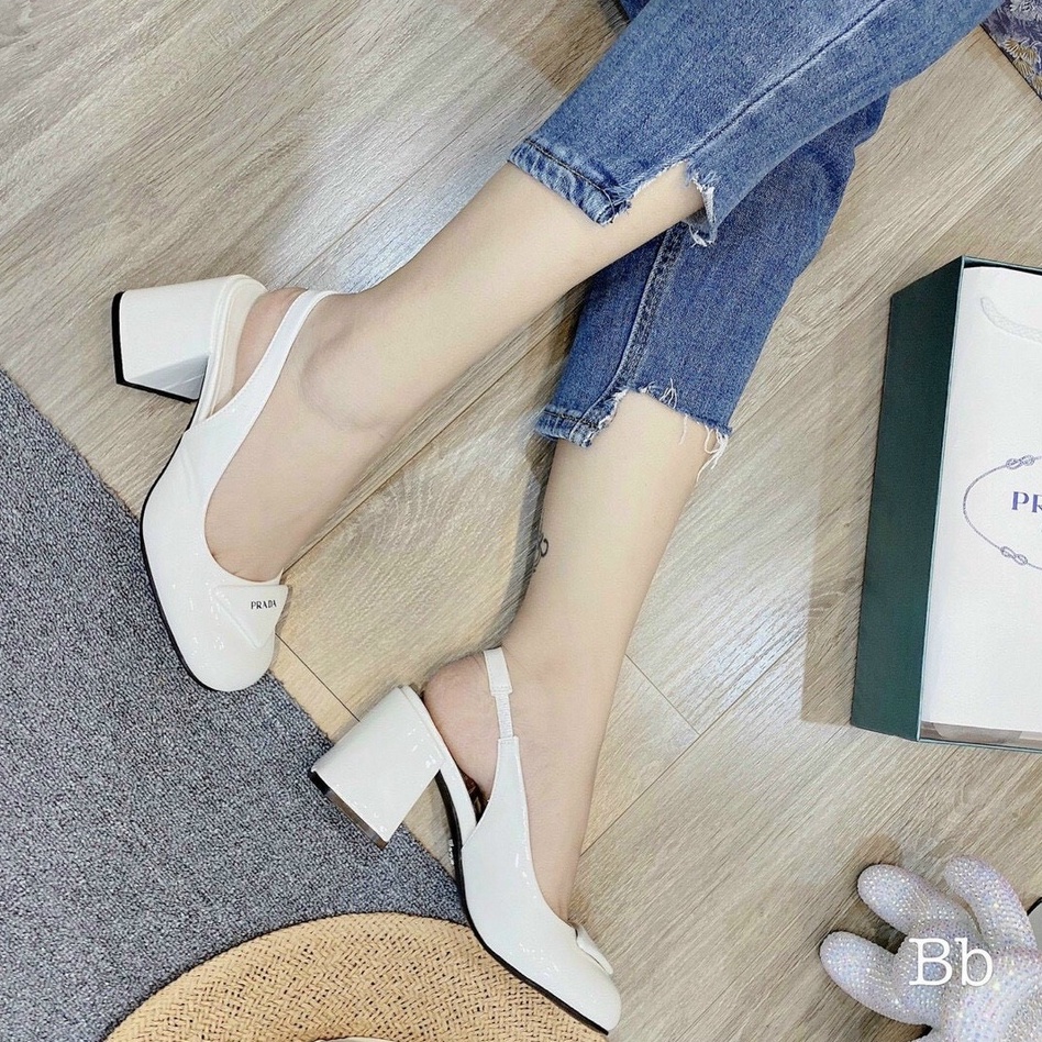 Giày sandal cao gót búp bê da bóng PD đen trắng 7 phân phong cách