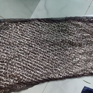Khăn voan lụa hoạ tiết beo mã 1304-02