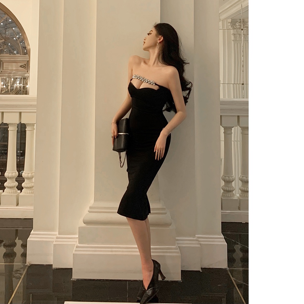 Đầm Ôm Dáng Cúp Ngực Phong Cách Mới Quyến Rũ