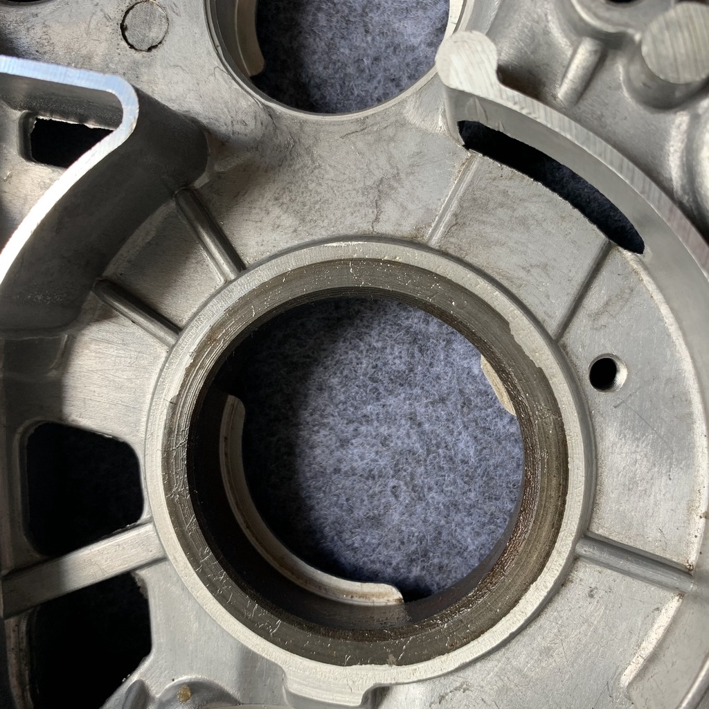 Lóc bơm nhớt rời cho wave drem cub,....