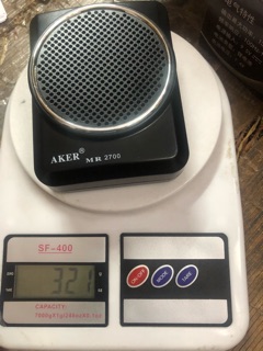 MÁY TRỢ GIẢNG AKER MR 2700