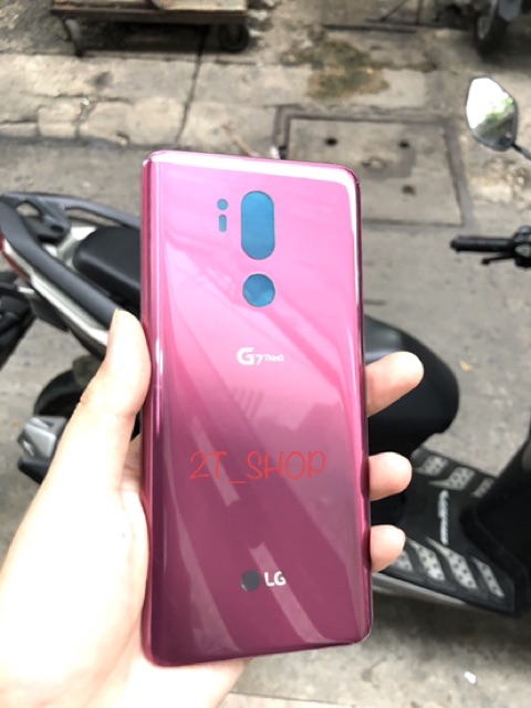 KÍNH LƯNG LG G7 ZIN CHUẨN KÈM RON DÁN (ĐỪNG SO SÁNH KÍNH ZIN BÊN EM VỚI KÍNH PHA MICA CHẤT LƯỢNG THẤP)