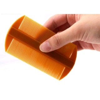 Lược dày chải chí