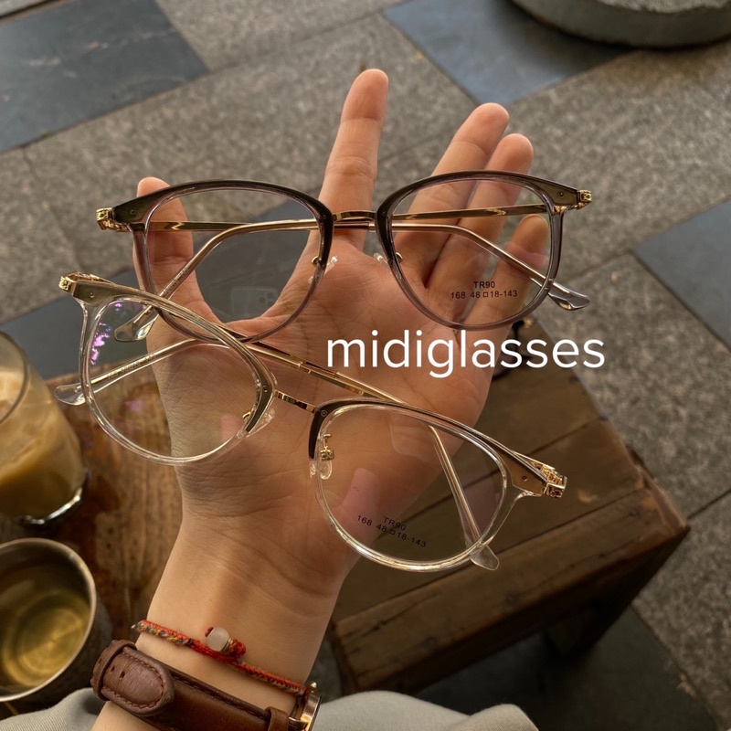 Kính mắt dáng xếch