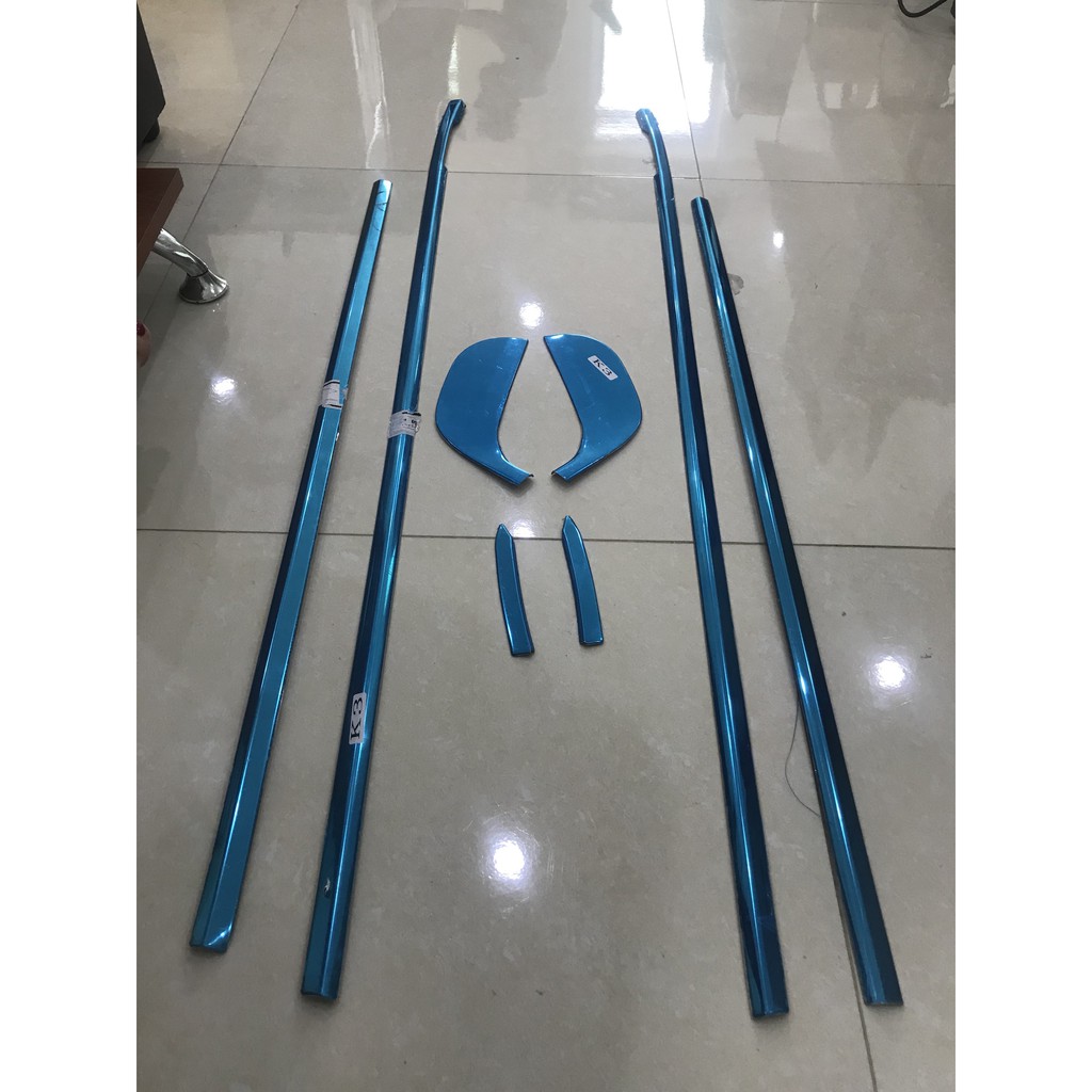 Bộ ốp nẹp viền chân kính xe Kia K3 , Kia Cerato 2012-2018 8 chi tiết
