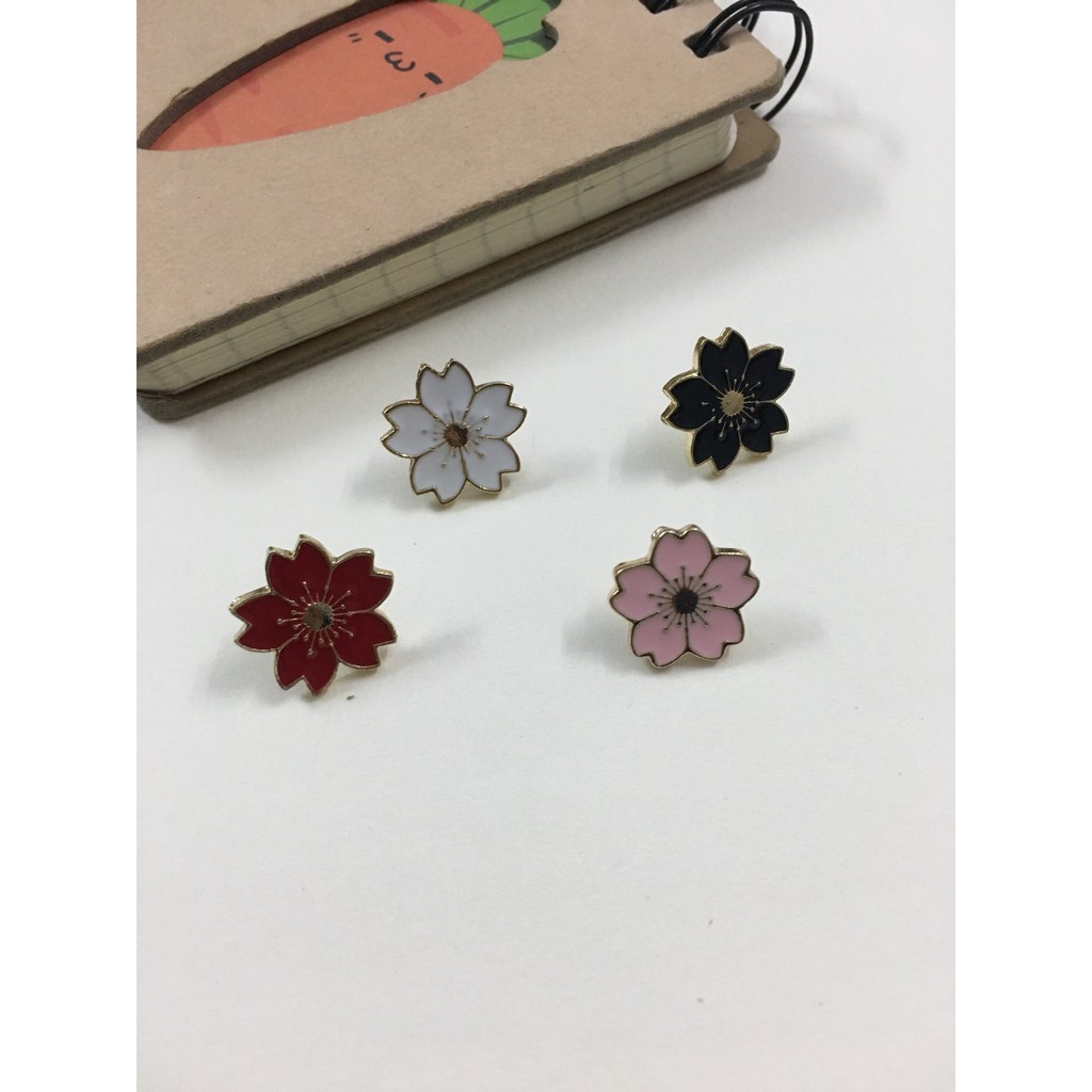 pin cài áo hoa anh đào