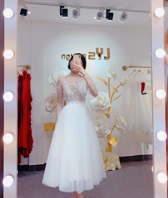 Đầm xoè tay đai đính cườm