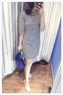 Đầm suông Zara khoá sau