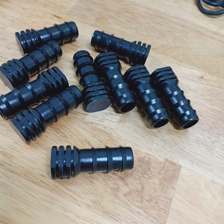 10  BÍT CUỐI ĐƯỜNG ỐNG LDPE 20MM