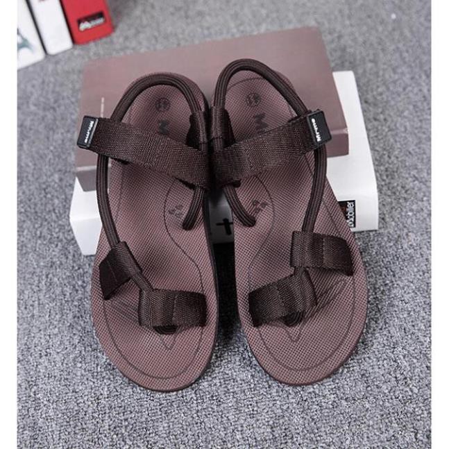 Sandal nam nữ đi biển, dép sandal xỏ ngón Ammy 3 màu đen xám nâu, dép quai chéo đi du lịch AM021