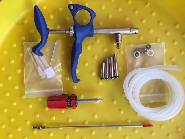 Xilanh thama vet 220 ( chính hãng )