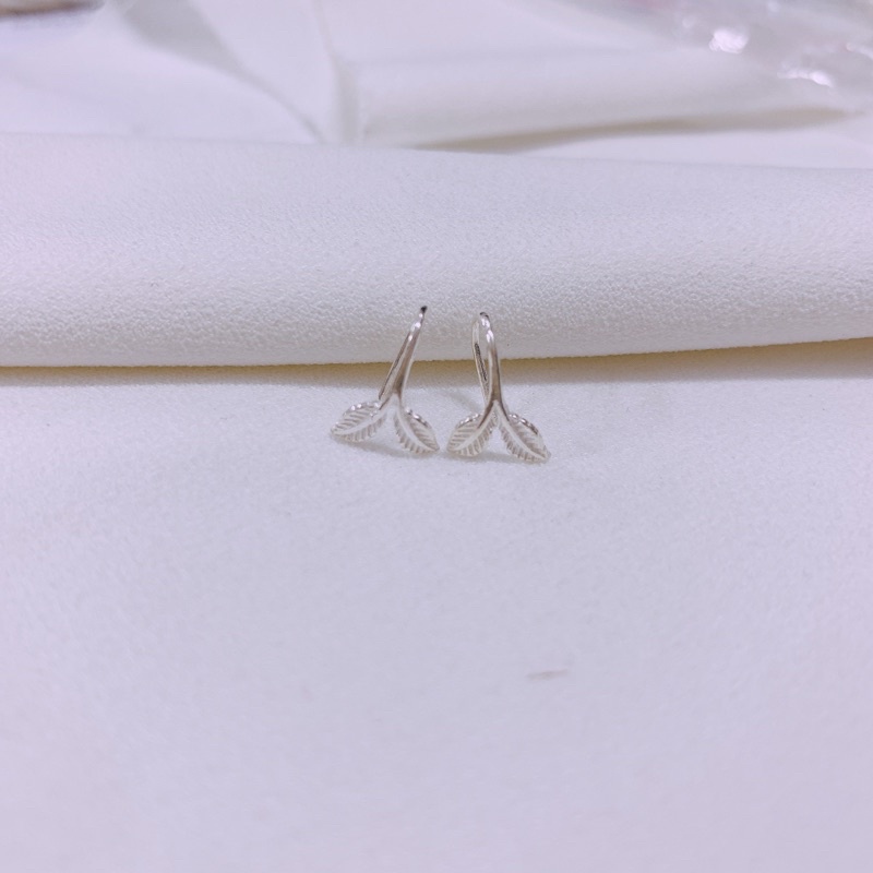 BÔNG TAI LÁ XINH XẮN LINH MIU SILVER