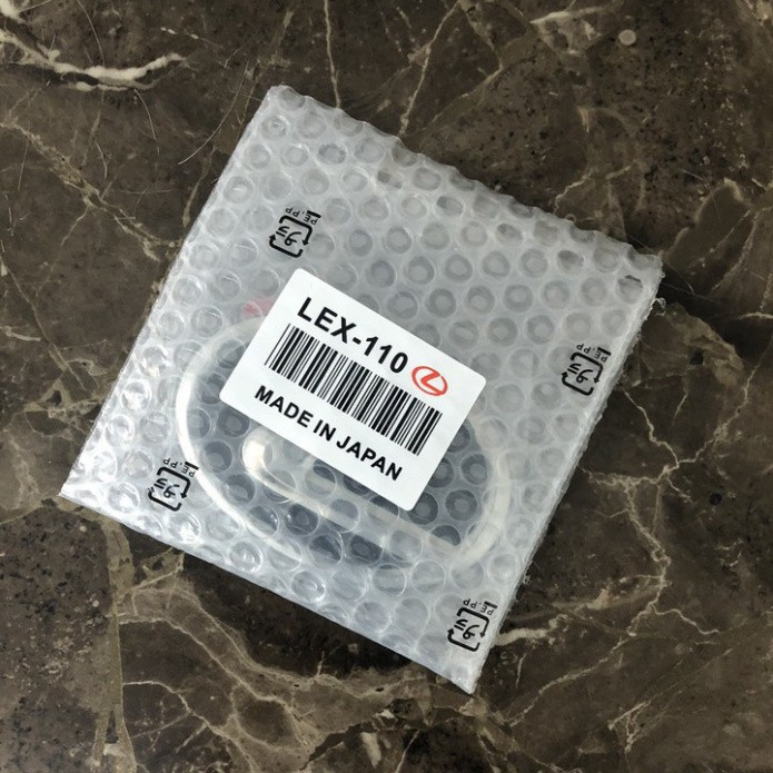 Sản Phẩm Logo biểu tượng sau xe Lexus đường kính 120MM, 110MM, 100MM, chất liệu nhựa PMMA + phủ thủy tinh hữu cơ .