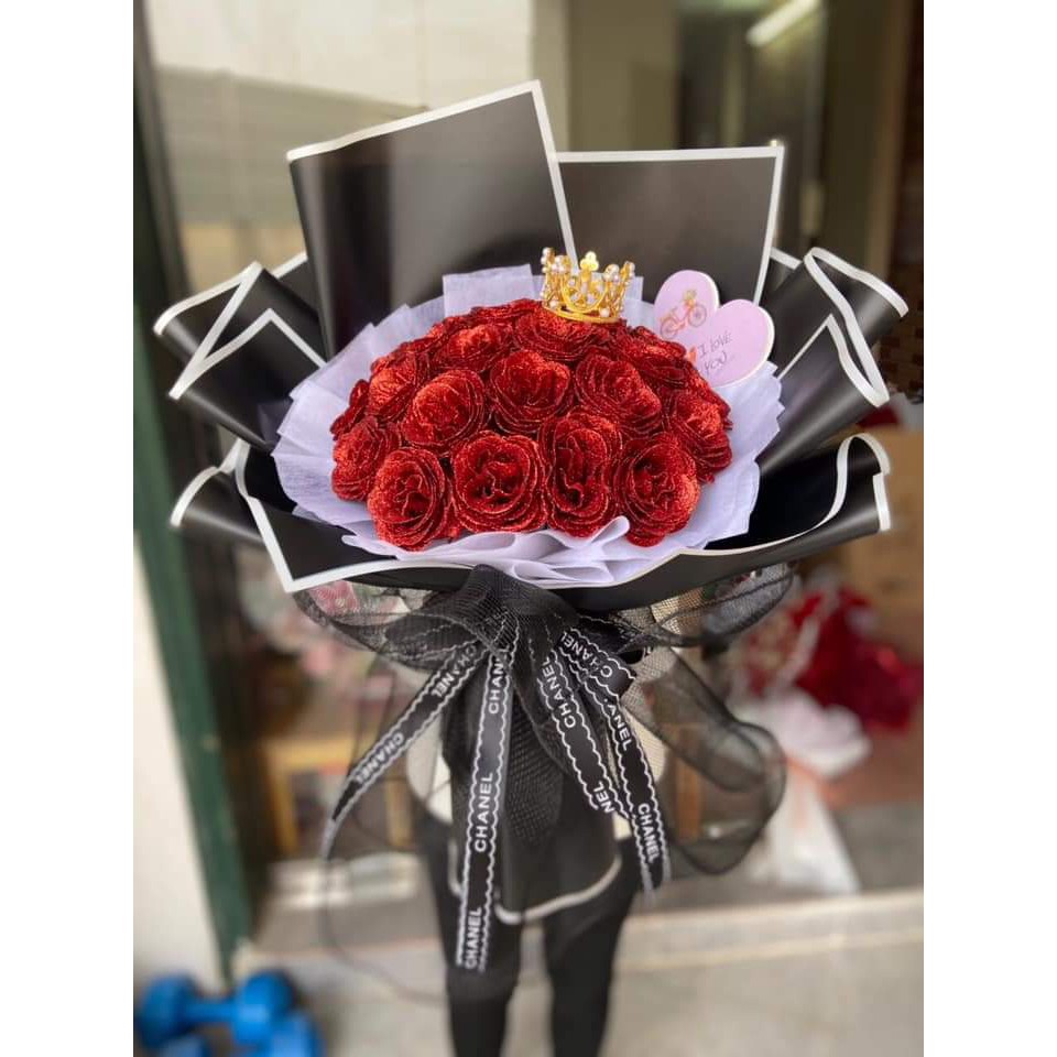 [Quà Valentine,SINH NHẬT]_ Bó hoa hồng nhũ 25 bông + vương miệng tặng kèm thiệp