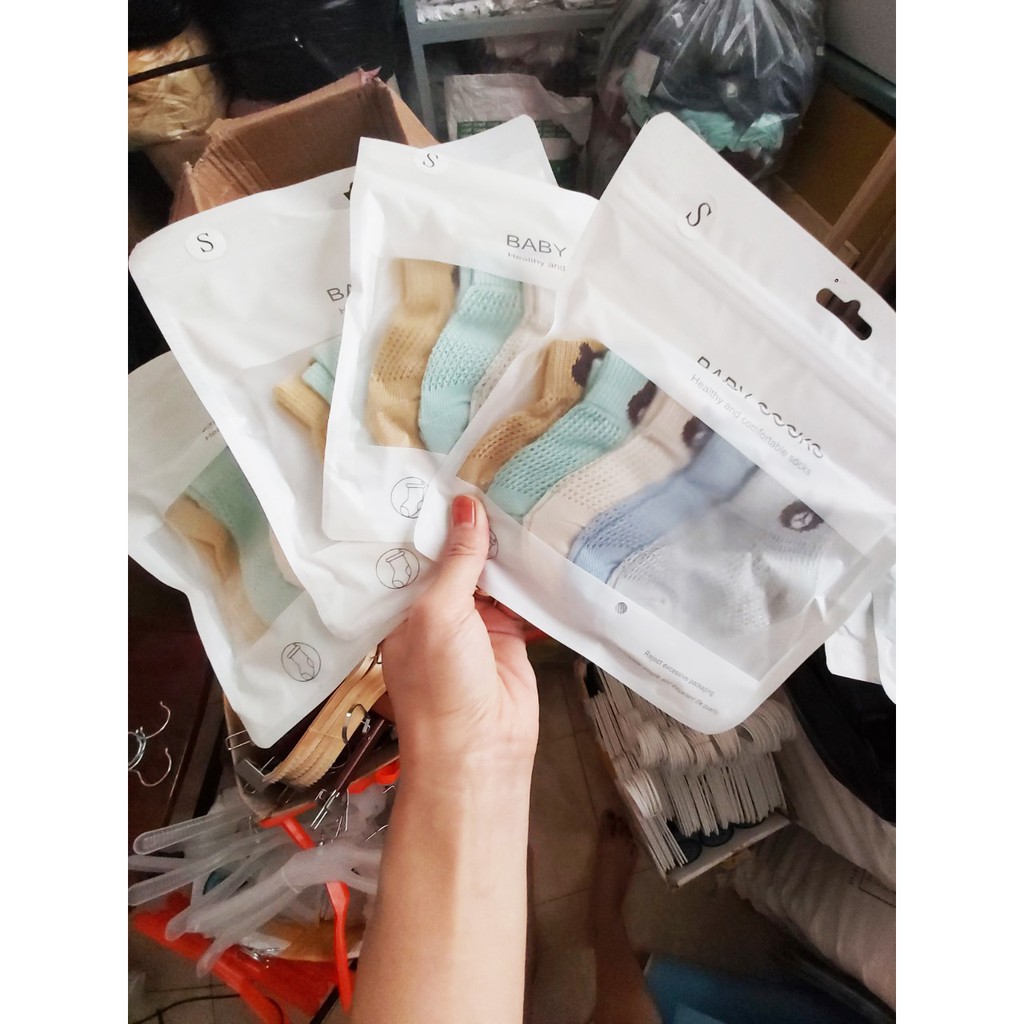 [RẺ NHẤT] Vỉ 5 đôi tất lưới mặt gấu nhiều màu cho bé Baby Socks