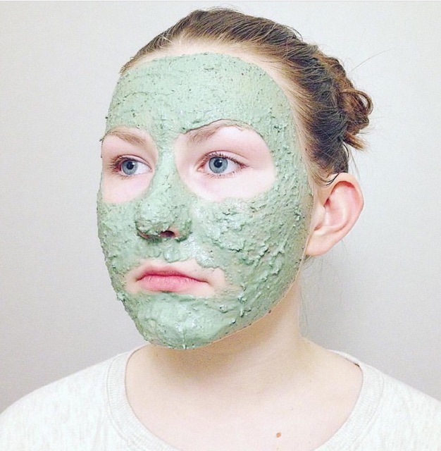 Mặt nạ Lush Mask of Magnaminty | BigBuy360 - bigbuy360.vn