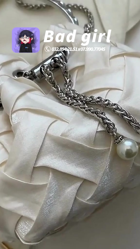 túi xách nữ thêu ren đan chéo nhiều màu PETZO [FREESHIP] túi đeo chéo mini phối dây chuyền ngọc siêu xinh BD7788ABZ | BigBuy360 - bigbuy360.vn