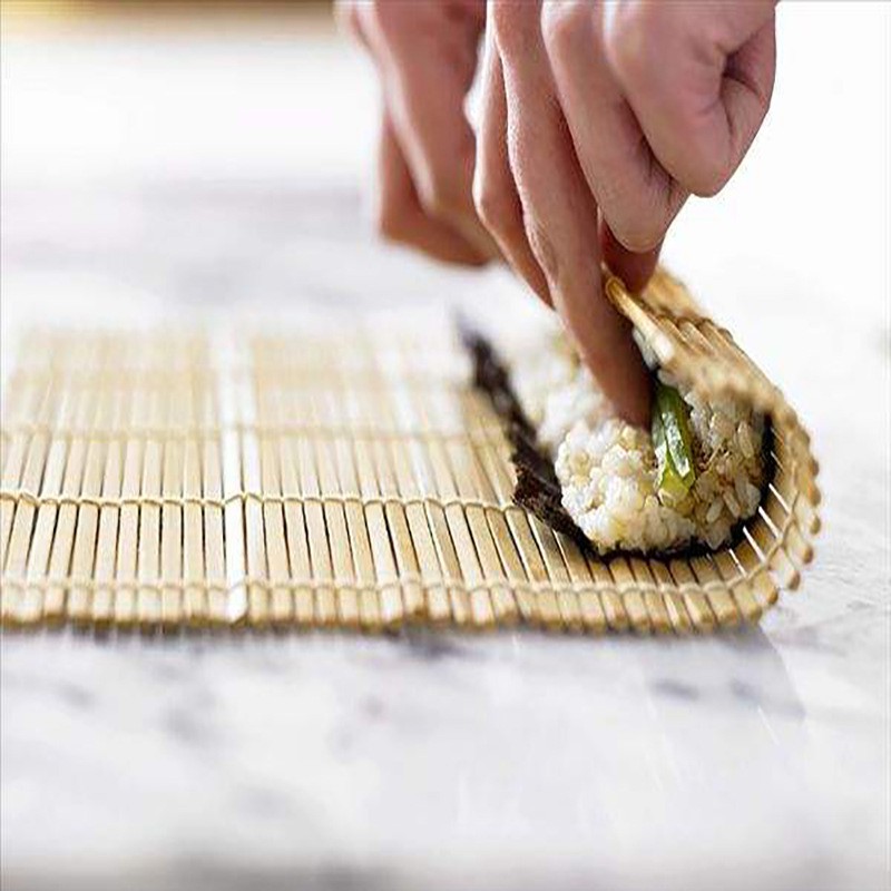 mành tre cuộn sushi kimbap Gimbab rong biển cuốn cơm