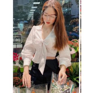 Áo sơ mi croptop tà cột nơ tay phồng