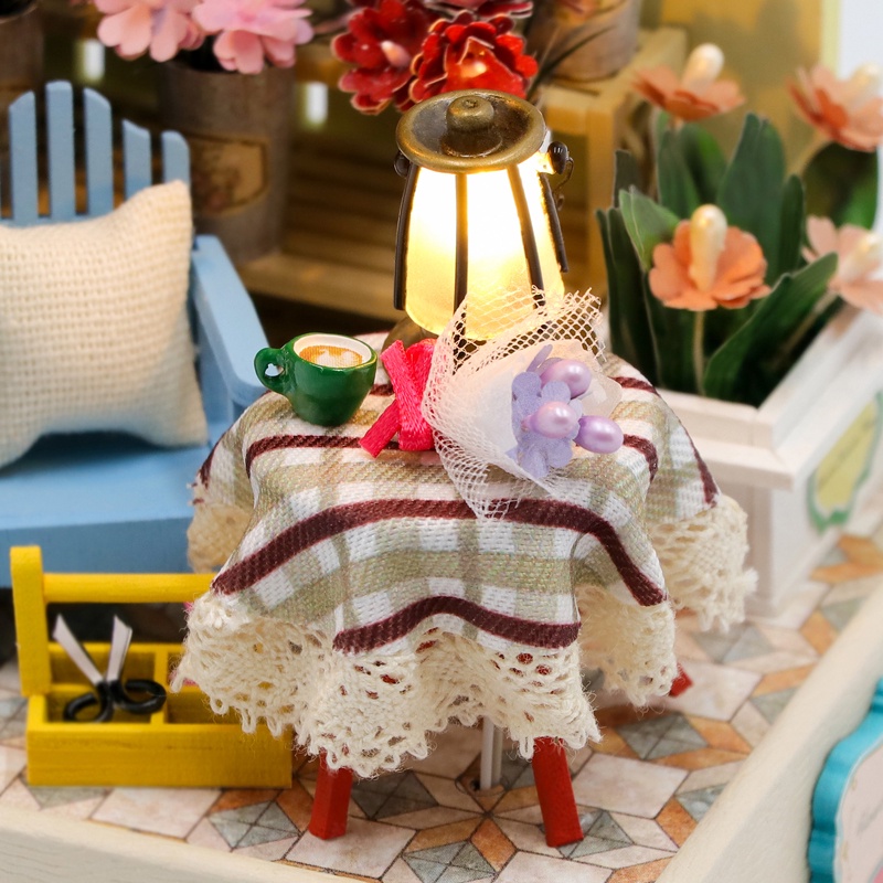 Đồ chơi mô hình nhà búp bê tiệm hoa, tiệm bánh kem tự lắp ráp đồ chơi giúp bé sáng tạo MÃ S2201 S2202