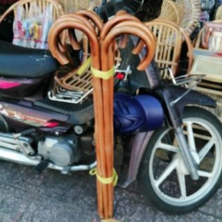 Gậy đầu rồng gỗ