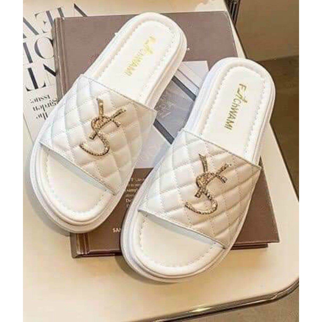 Dép nữ bánh mì/quai ngang C.N, đế đúc nguyên khối cao 3cm