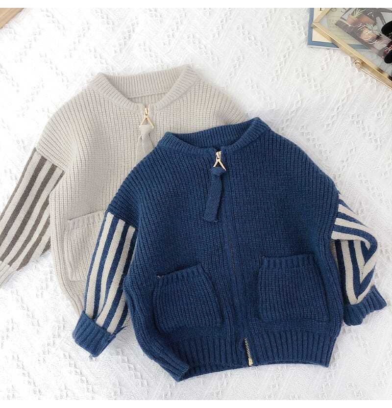 Áo khoác Cardigan họa tiết kẻ sọc thời trang mùa đông cho bé 80-150