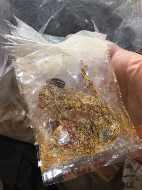 10 gói ô mai me gừng cay ngọt nguyên quả