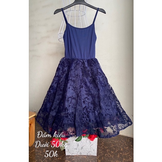 Đầm hai dây- sát nách kiểu