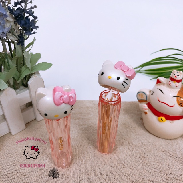 Ống đựng tăm và bông tăm Hello Kitty