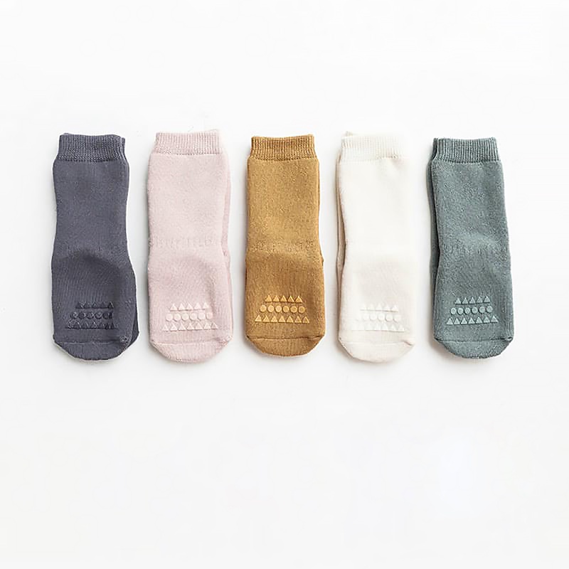 Tất Nemo Baby Cổ Cao Dày Xù Chống Trượt Cho Bé | Minizon Kids