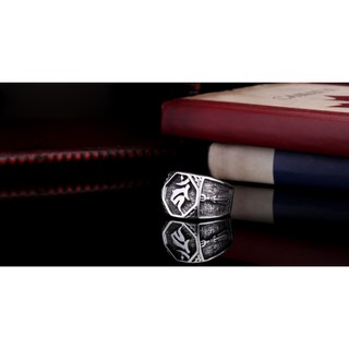 Nhẫn titanium chủng tử Om