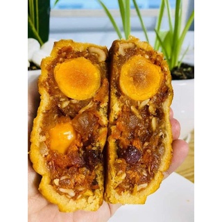 Trung thu tân Dân Lợi gà quay 2 trứng 200g