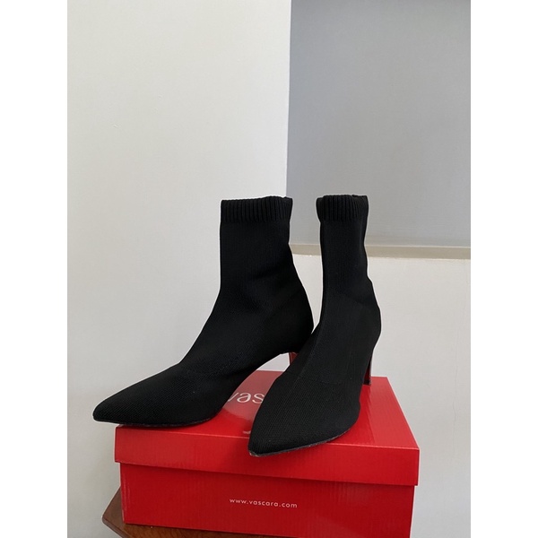 Bốt len thun màu đen thanh lý size 37