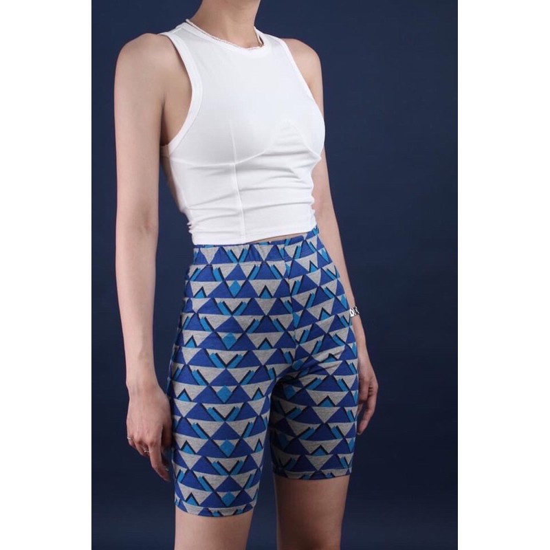 Quần short biker ôm hoạ tiết tam giác xanh xám vnxk