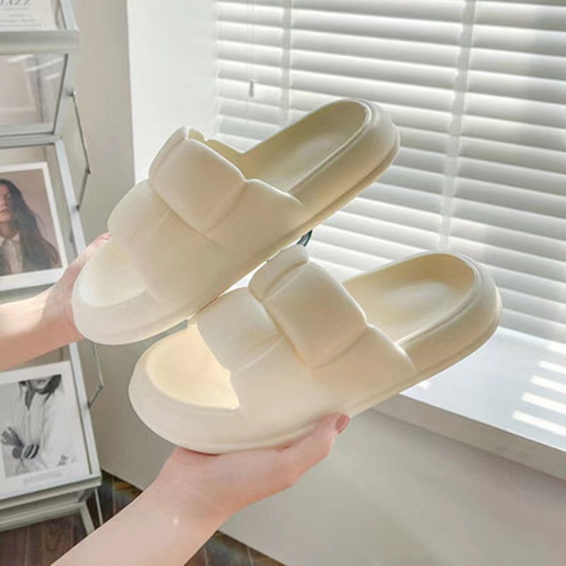 Dép quai ngang đế cao thời trang🔥SIÊU HOT🔥 siêu rẻ chống trơn trượt size 36-41 LARANA STORE