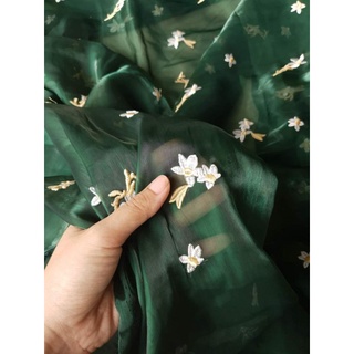 vải oganza óng thêu hoa