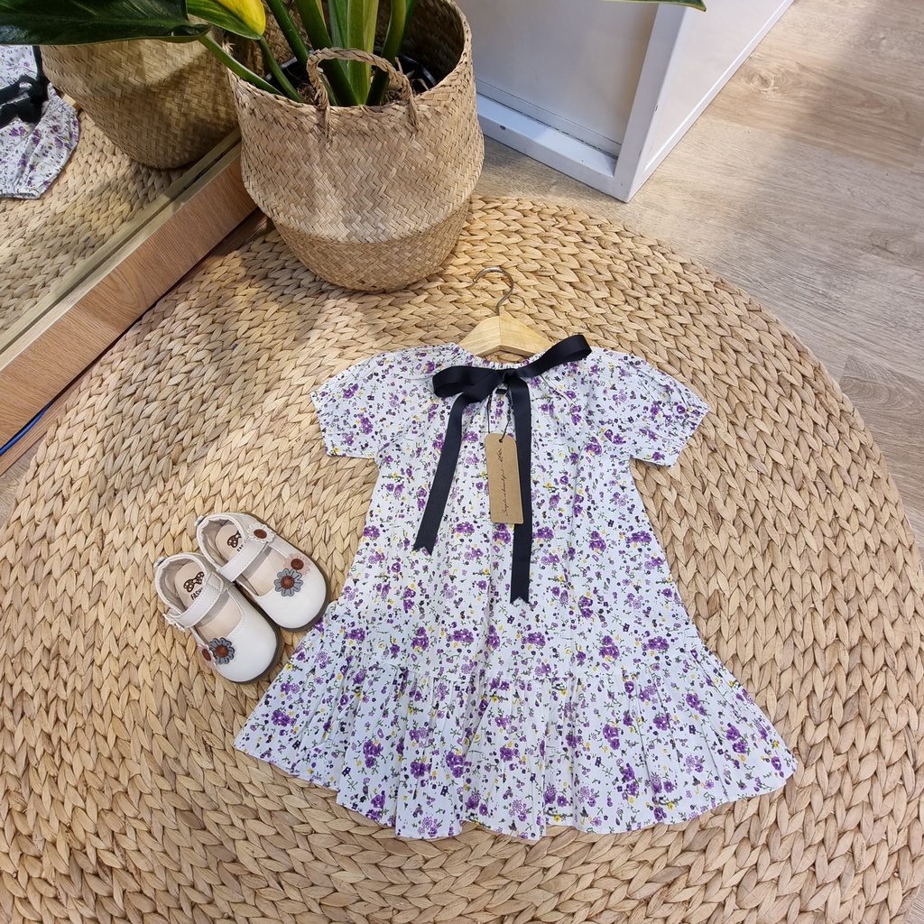 Đầm Babydoll Hoa Nhí Nền Trắng Nơ Cổ SoraChan - M052