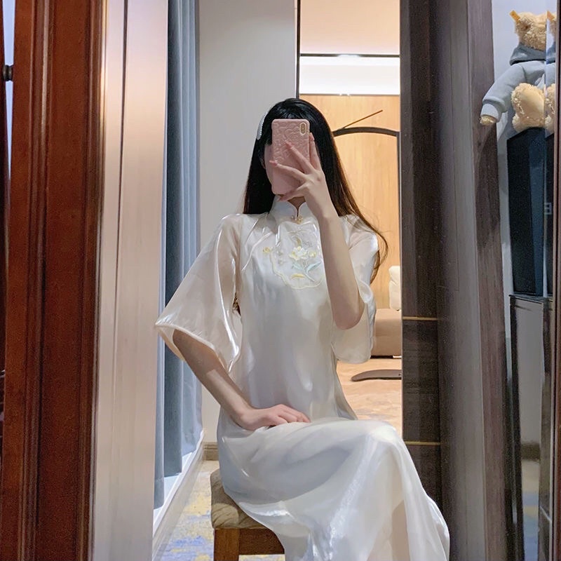 VÁY DÁNG CÁCH TÂN HOẠ TIẾT HOA THÊU