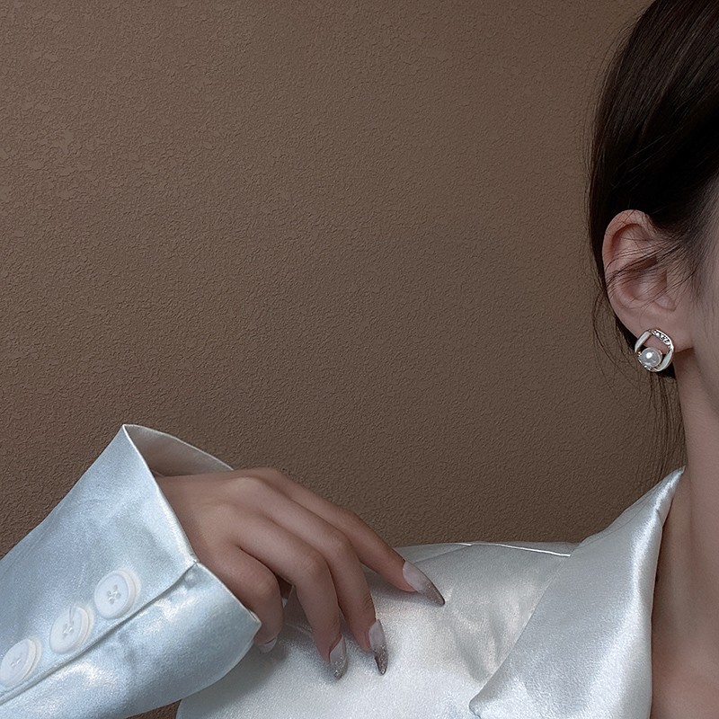 Bông tai đính ngọc nhân tạo thời trang phong cách Hàn Quốc