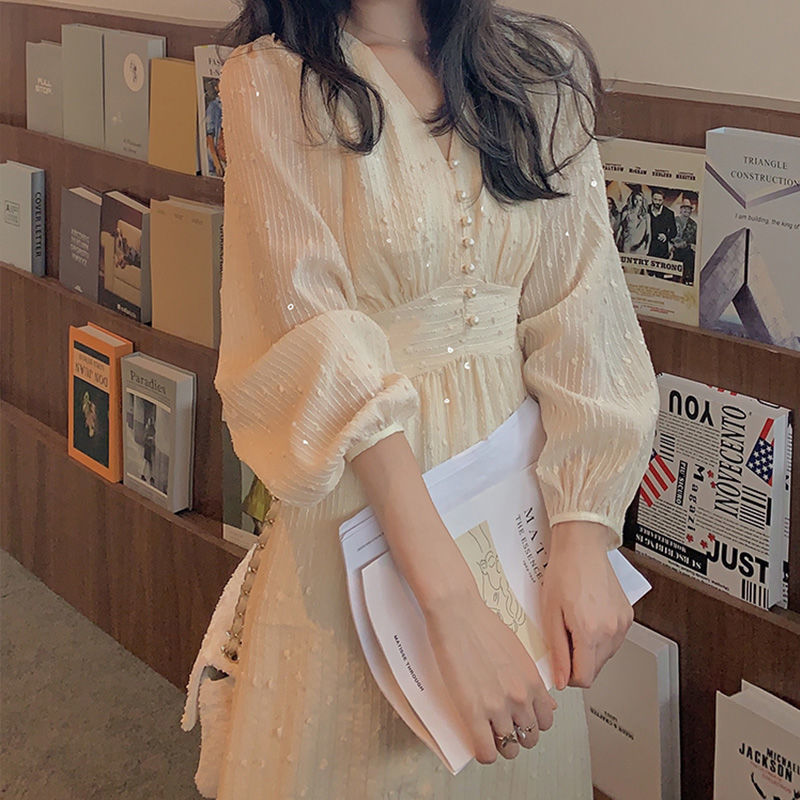 Autumn new apricot long-sleeved V-neck dress women | BigBuy360 - bigbuy360.vn