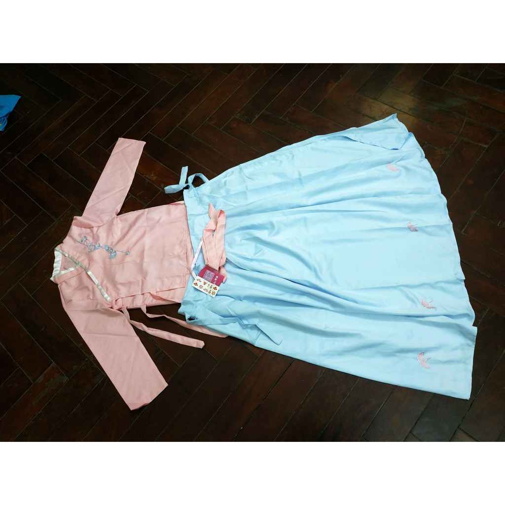 Bộ đồ cổ trang nữ thắt eo Đường trang Hán Phục thêu cực đẹp