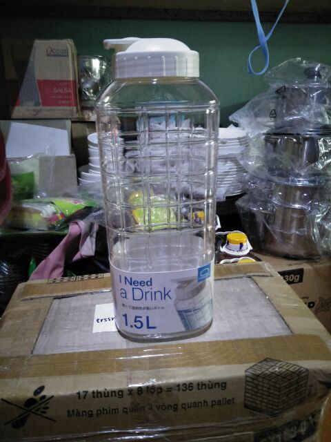 Bình  nước Pet   Lock and  lock 1,5L -  Hàng chính hãng 100%.