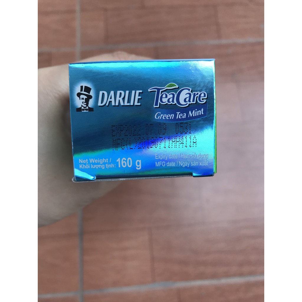 KEM ĐÁNH RĂNG DARLIE BẠC HÀ TRÀ XANH 160G