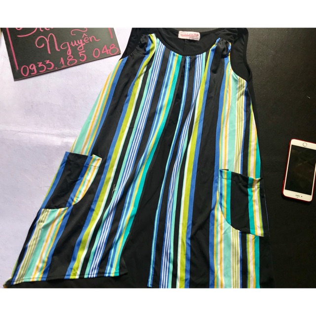 Đầm suông hoạ tiết