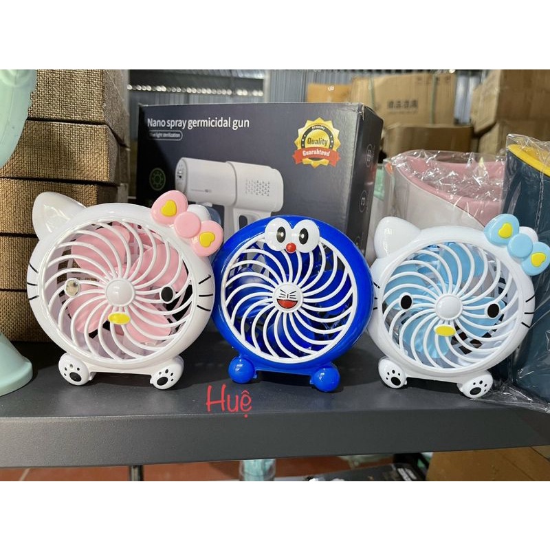 Quạt Mini Cầm Tay Tích Điện Để Bàn Hoạt Hình Siêu Dễ Thương