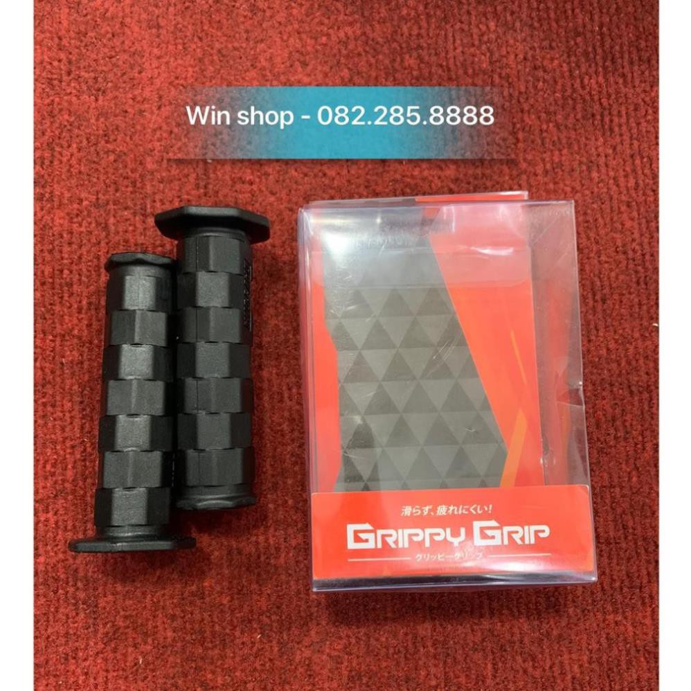 Tay nắm cao su hộp, đơn giản mà đẹp ,rất nhã nhặn màu đen quyến rũ không hôi tay