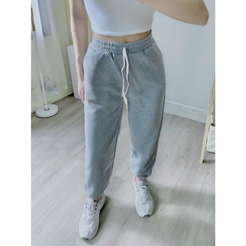 Quần Jogger Nữ Chất Nỉ Tổ Ong Dáng Rộng Siêu Đẹp - CHUPPY - JO10